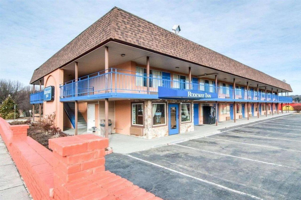 Rodeway Inn Galax Highway 58 Exterior foto