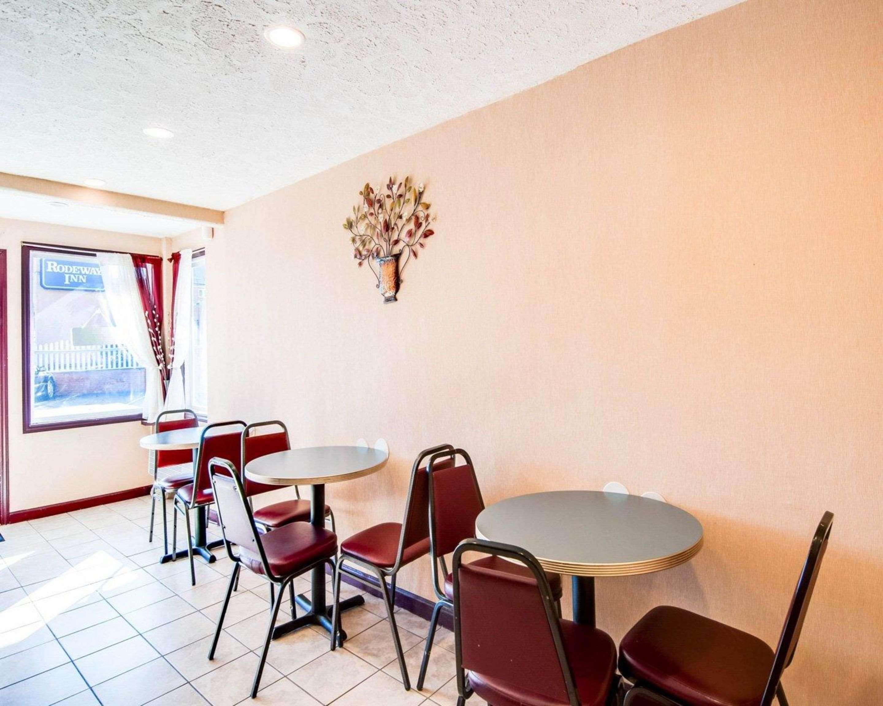 Rodeway Inn Galax Highway 58 Exterior foto